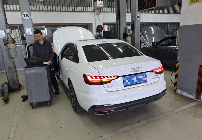 无忧护航 一汽奥迪全时专业守护z6尊龙网站登录入口暖心服务(图5)