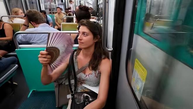 0°C太热开空调被媳妇大骂吓坏丈母娘尊龙凯时链接中国小伙入赘法国只因4(图5) 0°C太热开空调被媳妇大骂吓坏丈母娘尊龙凯时链接中国小伙入赘法国只因4(图5)